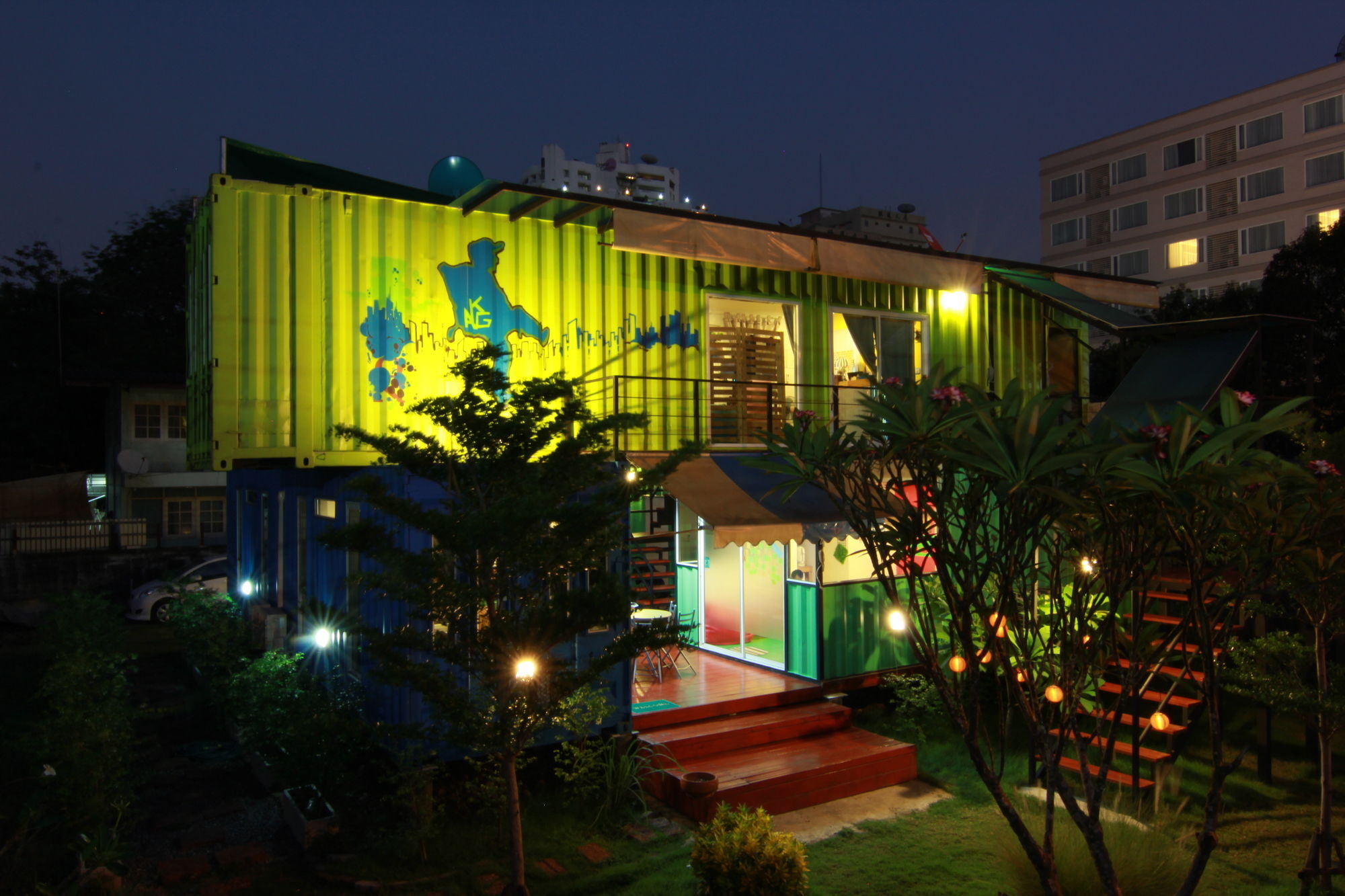 Wh Hostel Bangkok Exterior photo